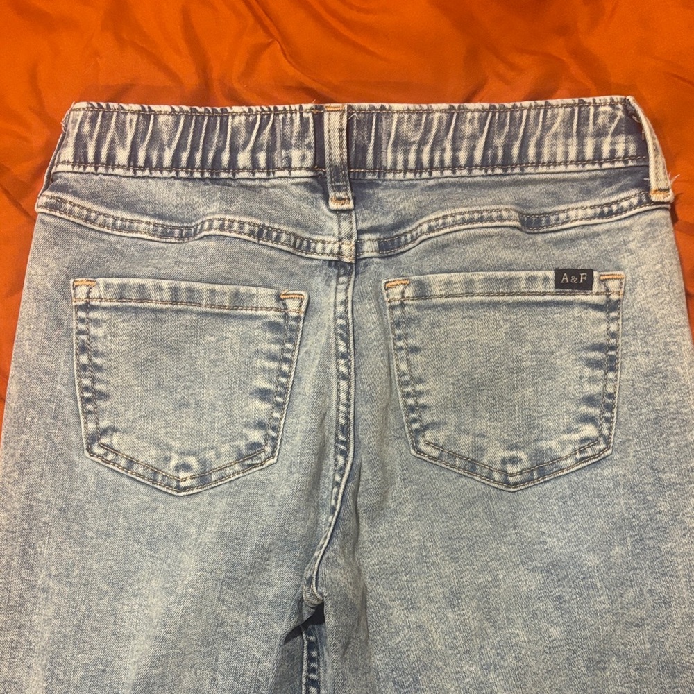 Abercrombie & Fitch Women's Denim Jeans in Light Blue